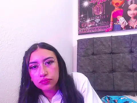 دردشة TiffanyDream8 الجنسية المباشرة