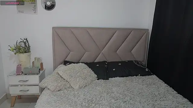 Bonnieshyy 라이브 XXX 채팅
