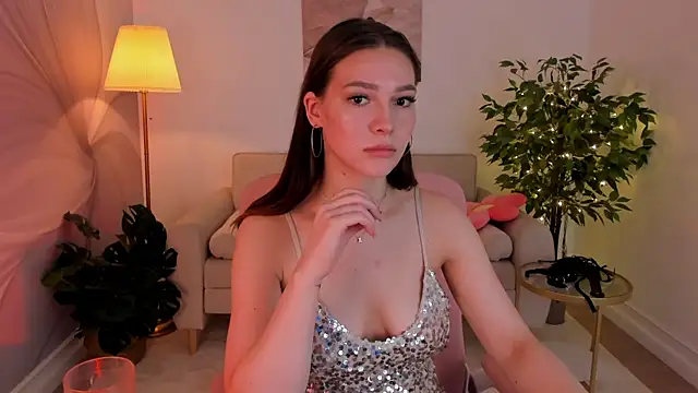 RebecaFields Adlı Modelin Canlı XXX Sohbeti