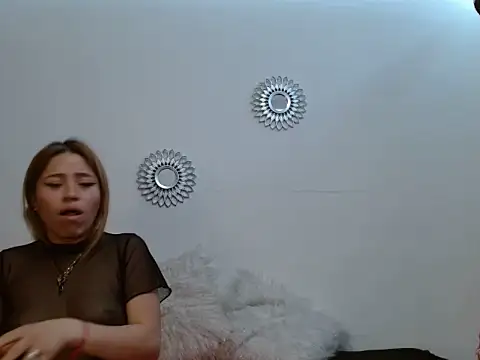 XXX chat uživo modela Lustukitty_02