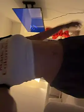 saliha_pinky_ – Naživo XXX chat
