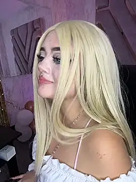 lya_nekko_ Adlı Modelin Canlı XXX Sohbeti