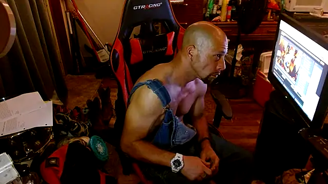 הופעת וובקאם של tongueispowerr6d9