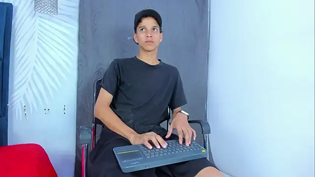 LatinPrince_ Chat XXX live