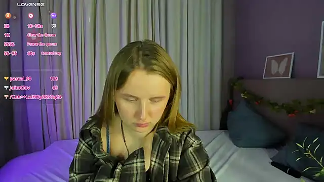 Rina_Panic – Naživo XXX chat