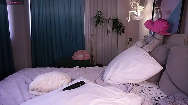 QueenieGittn Live XXX chat