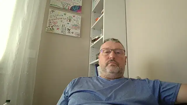 הופעת וובקאם של doudou310