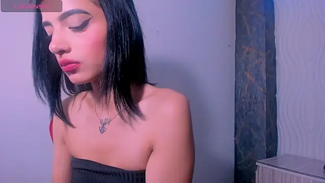 honeyluxe_'s Live XXX Chat