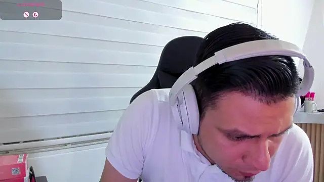 Živý XXX chat Rick_Adams