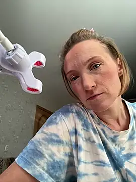 UmaTruewoman Adlı Modelin Canlı XXX Sohbeti