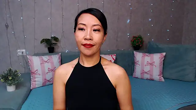 LiaPak Chat XXX in diretta