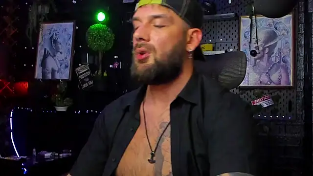 Živý XXX chat LexHardy