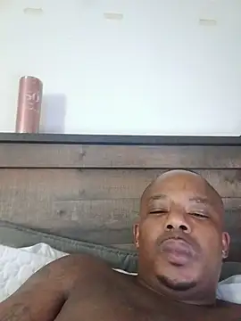 Kynghot228's Live XXX Chat