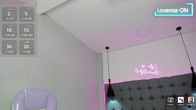 Chat XXX en directo de scarletcherry18