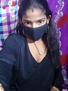 Chat XXX en directo de Itz_Aisha__