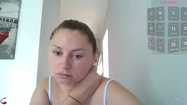 Czat XXX na żywo – mia_bloomy