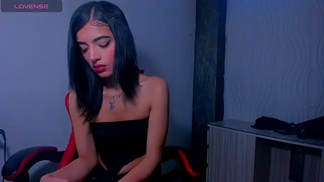 honeyluxe_'s Live XXX Chat