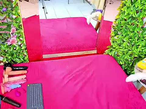 mily_g_'s Live XXX Chat