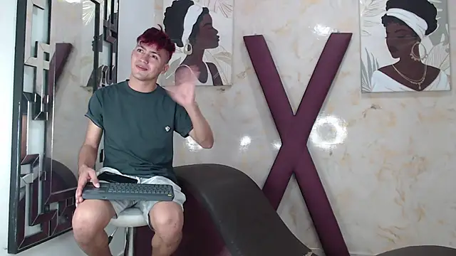 VERY_HOT_GUYSのライブXXXチャット