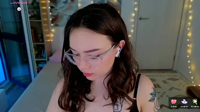 Онлайн чат XXX MilenaSaint