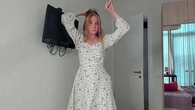 ReddHotPipper élő XXX-chatje