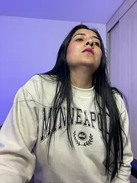 karelyfox – Naživo XXX chat