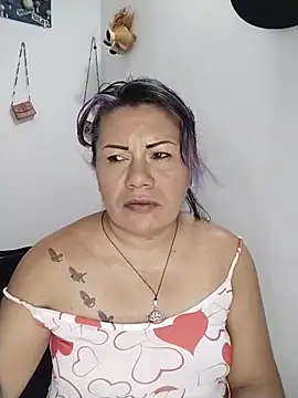 angi_daw – Naživo XXX chat
