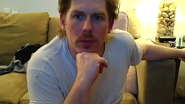 Check-Mate Show in webcam