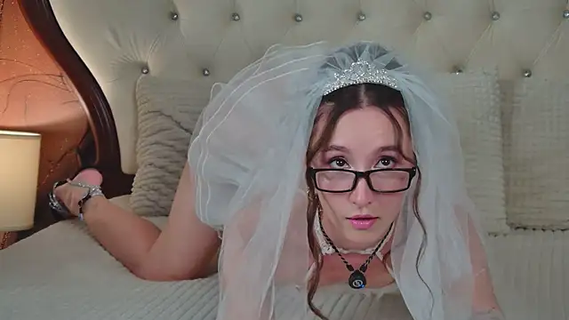 Chatroom XXX en direct de LizaMoon__