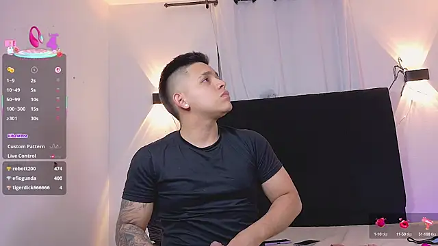 BoomChikaWow Live XXX Chat