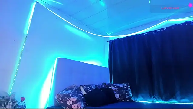 แชท XXX สดของ Ethan_Boyy