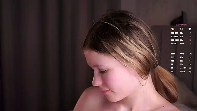 LynHillaire – Naživo XXX chat