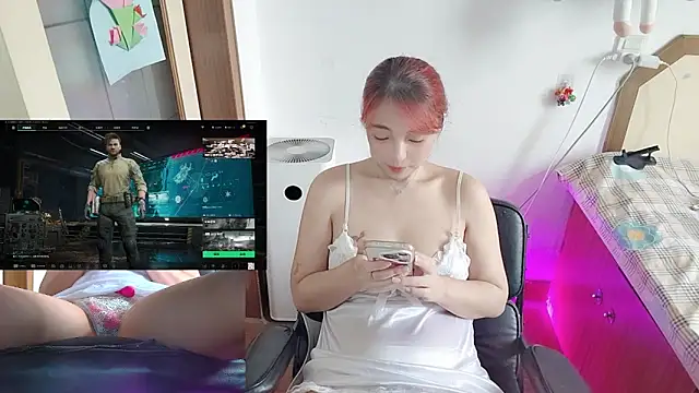 Song_99's Live XXX Chat