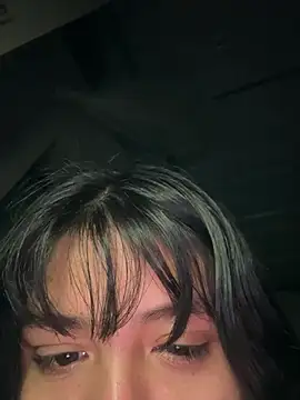 mikitahot webcam show