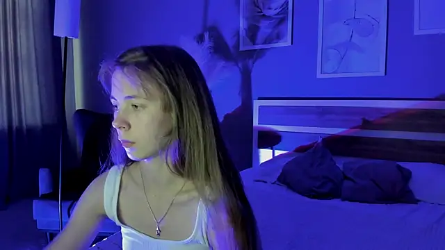 Eda_Vixen Chat XXX in diretta