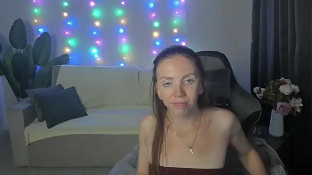 EmilyStevart 라이브 XXX 채팅