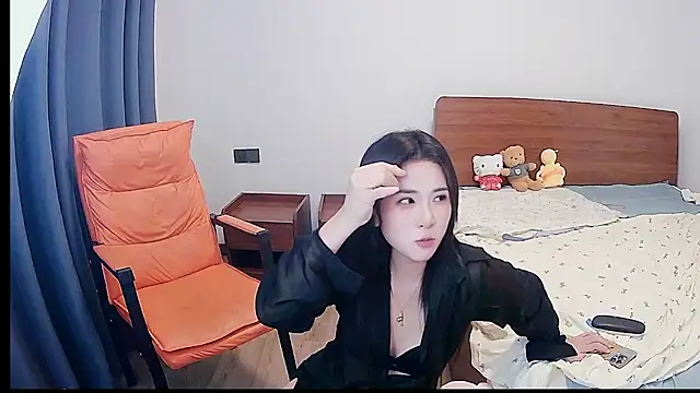 SerafinaLi 现场XXX聊天