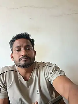 Rabi_BULKBEAST webcam show