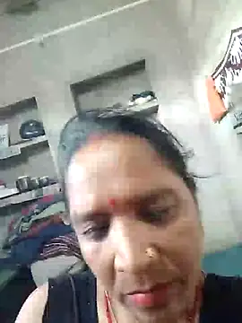 Chat XXX en directo de Loomaraj