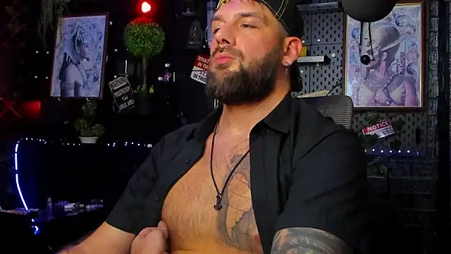 LexHardy Live XXX Chat