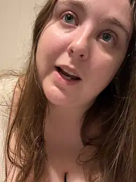 Chat +18 de Caligirl9895 ao vivo