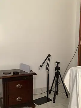 Chat +18 de madelltheebony ao vivo