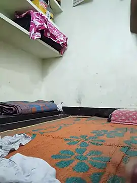 Bong_Puspa's Live XXX Chat