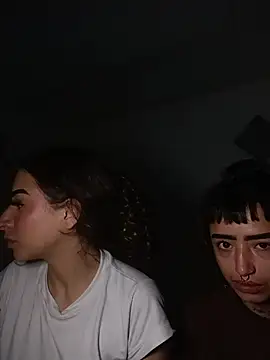 AlexxaAndRileyy Chat XXX in diretta