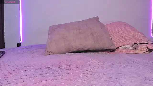 Živý XXX chat maazikeenx
