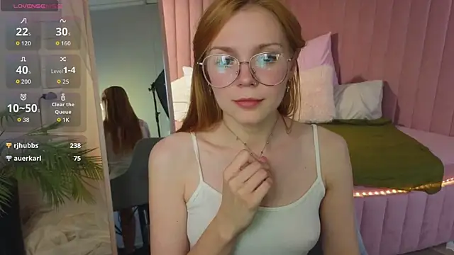memymee_'s Live XXX Chat