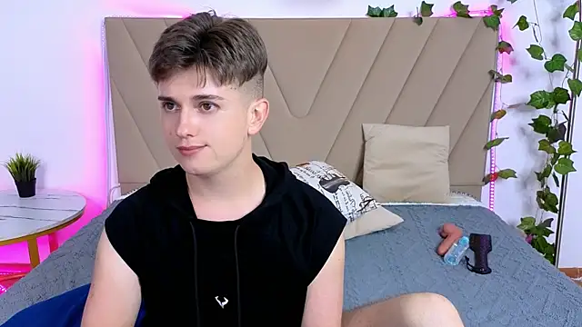 Show de Miless_Cooper na webcam