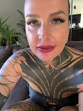KathaleaNoir Live XXX-Chat