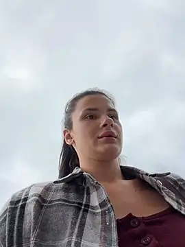 MiraReach Live XXX-Chat