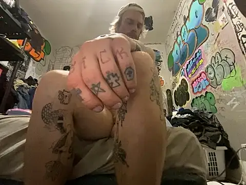 gothboiplzty's Live XXX Chat